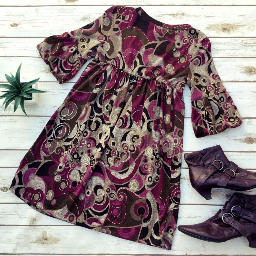 Amy Byer Empire Waist Bell Sleeve Dress Tunic Top - Picture 2 of 8